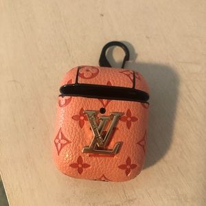 AirPods case - first generation